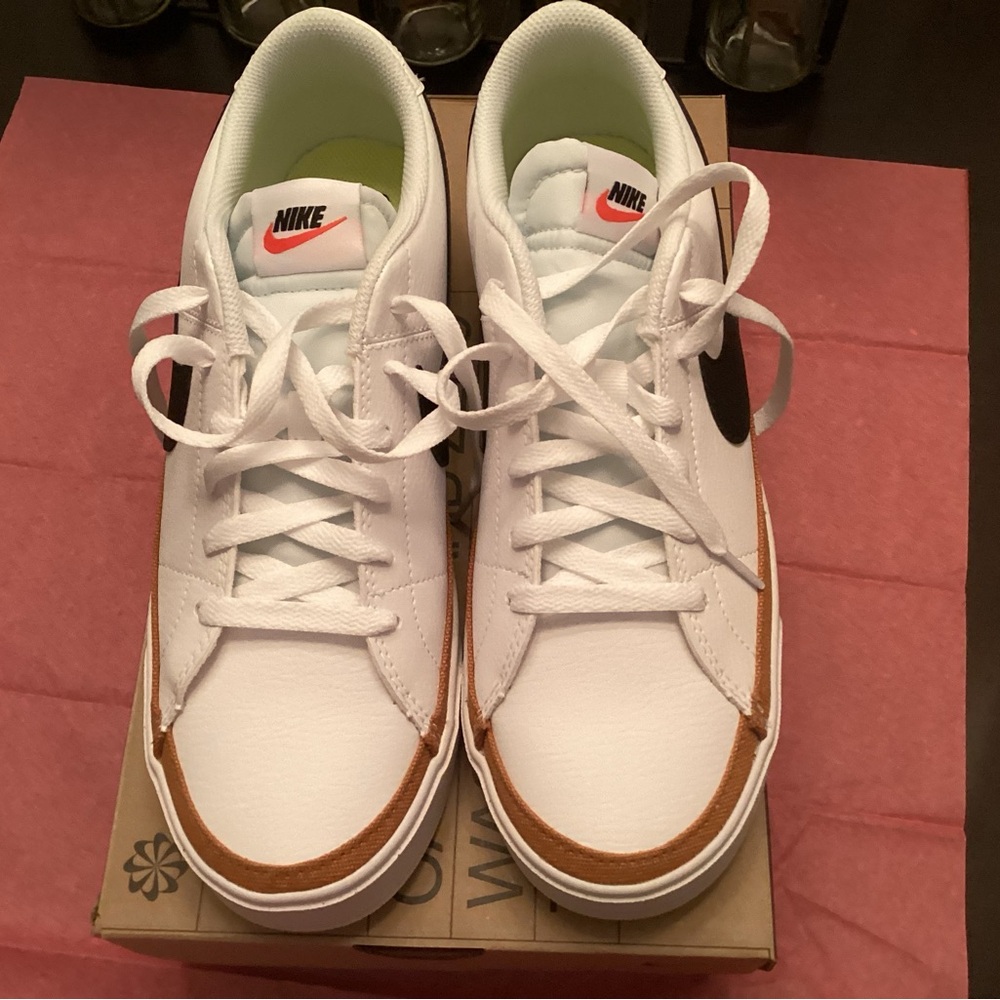 Nike Court Legacy Sneakers